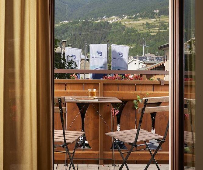 수피리어 룸, Rezia