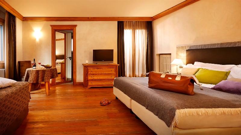 패밀리 룸, Rezia