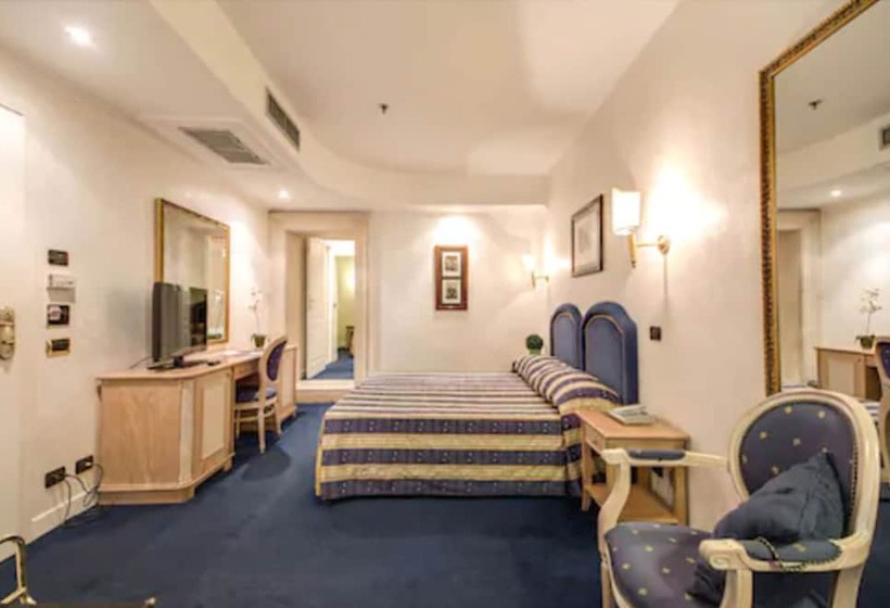 חדר סטנדרט לארבעה, Valle