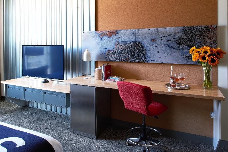 חדר סטנדרט לארבעה, Valle