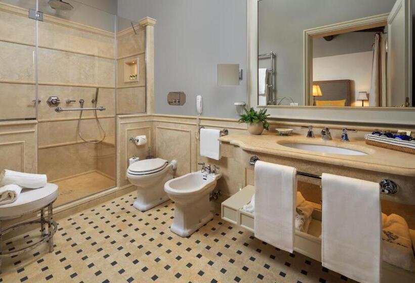 דירת חדר, Villa La Massa