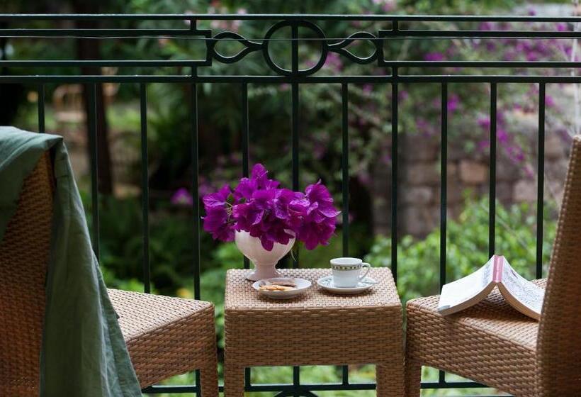 Camera Standard Vista Giardino, Villa Schuler