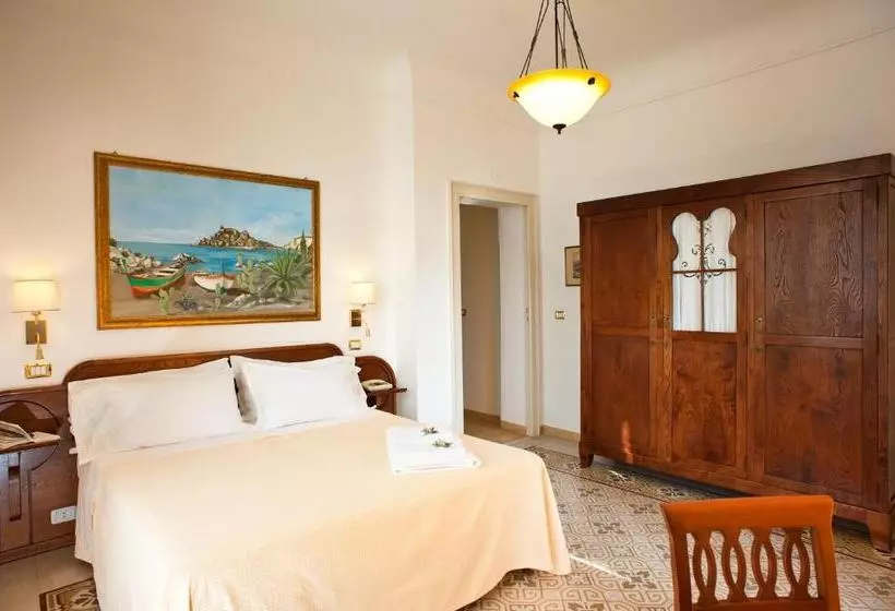Camera Standard Vista Mare, Villa Schuler