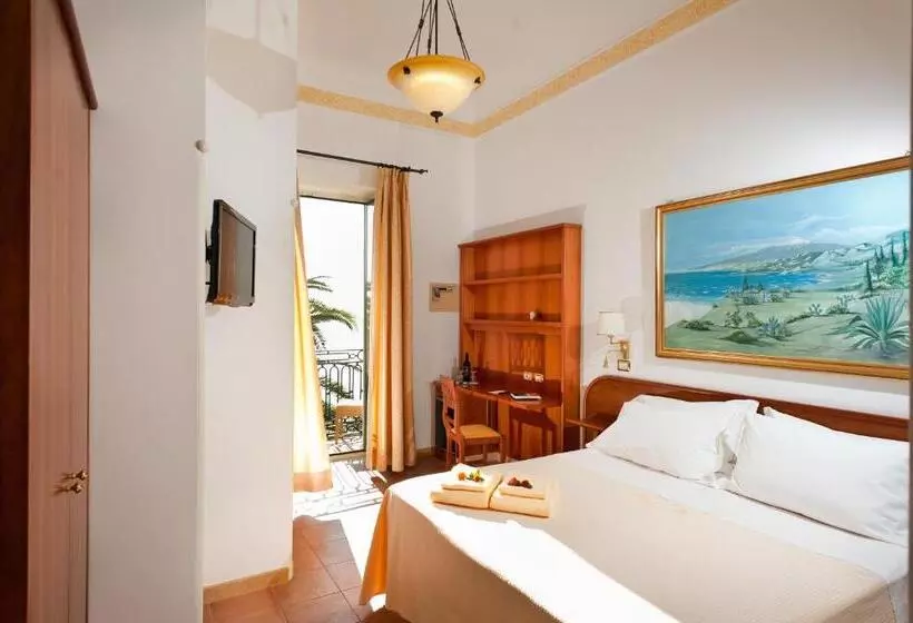 Camera Standard Vista Mare, Villa Schuler