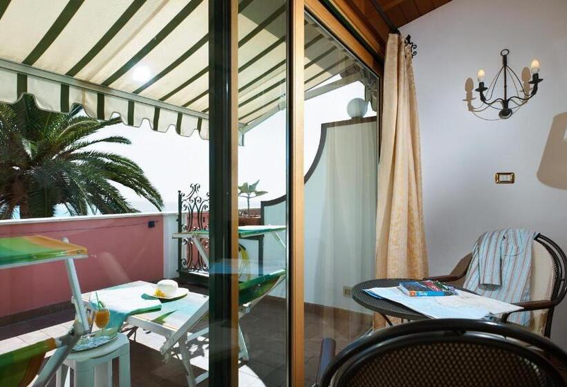 Junior Suite Vista Mare, Villa Schuler