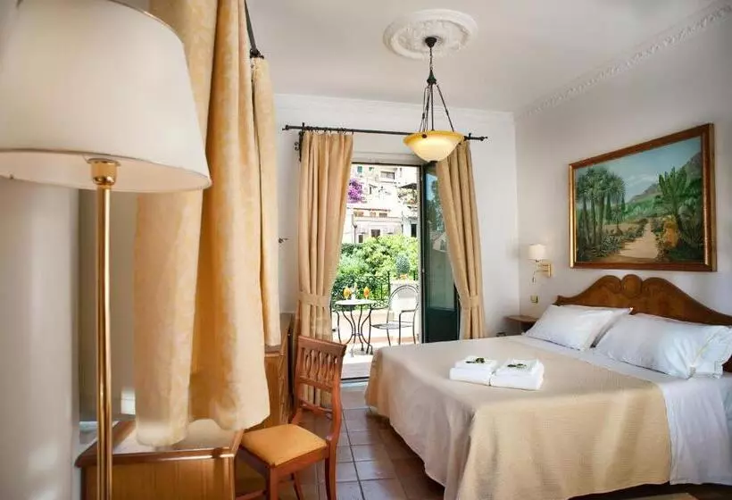 Camera Superiore con Terrazza, Villa Schuler