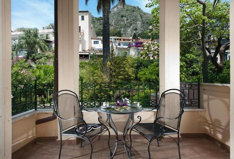 Camera Superiore Vista Giardino, Villa Schuler