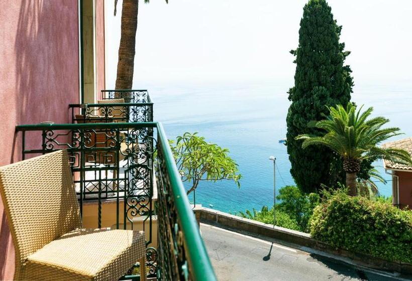 Camera Superior Vista Mare Laterale, Villa Schuler