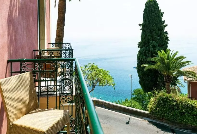 Camera Superior Vista Mare Laterale, Villa Schuler