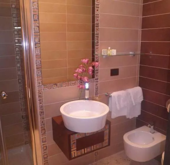 اتاق استاندارد چهار تخته, Villa Stella