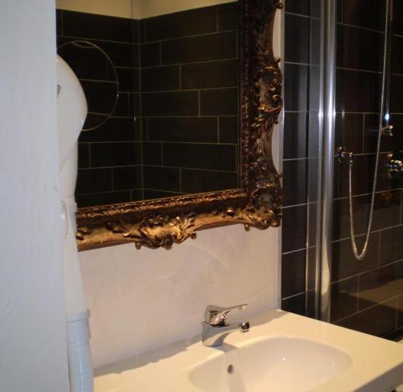 小型套房, Rechigi Hotel Adults Only