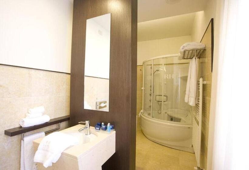 小型套房, Rechigi Hotel Adults Only