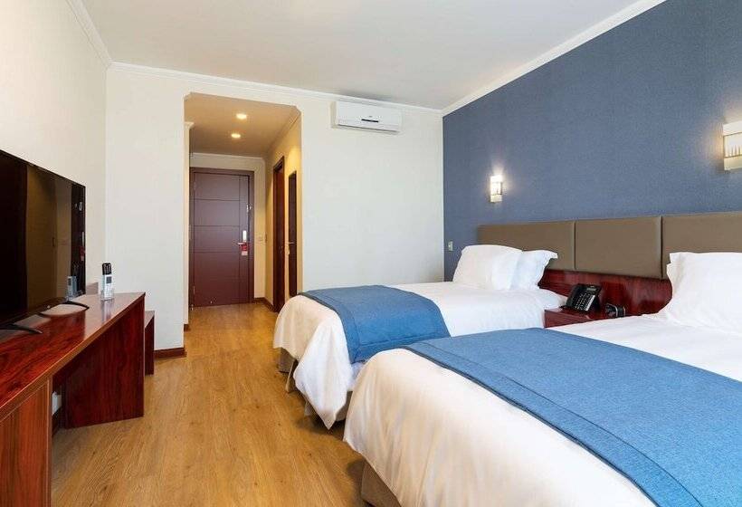 اتاق سوپریور, Nobile Hotel Estación Central