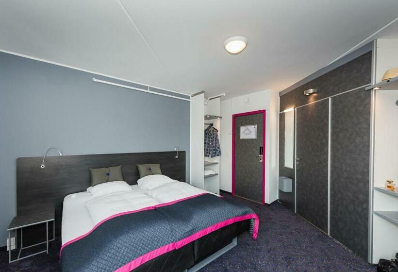 ダブルベッドスタンダードルーム, Cabinn Copenhagen