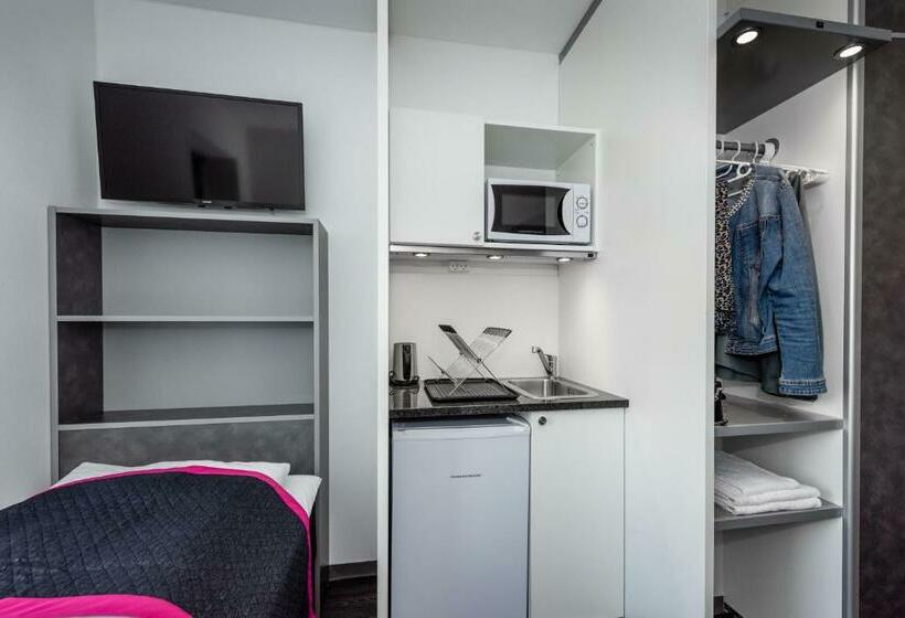 スタンダードスタジオ, Cabinn Copenhagen