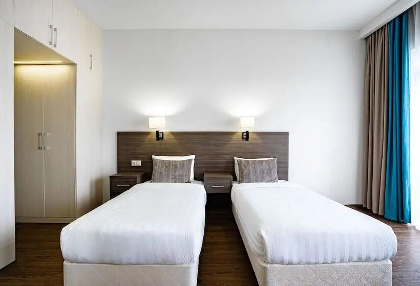 اتاق استاندارد, Ramada Hotel & Suites By Wyndham Novosibirsk Zhukovka