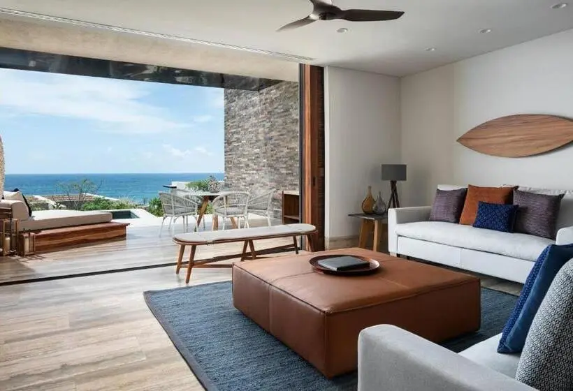 سوئیت با تخت بزرگ, Zadun, A Ritzcarlton Reserve