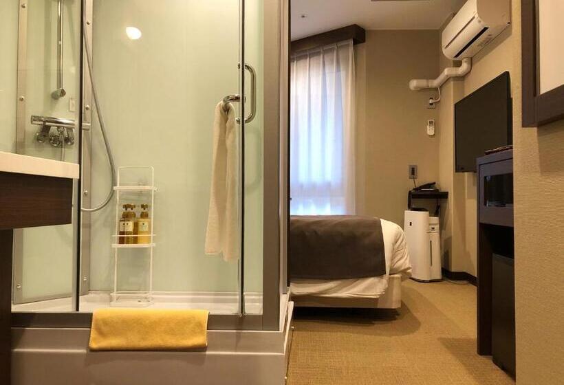 חדר סופריור יחיד, Iwakuni Kokusai Kanko