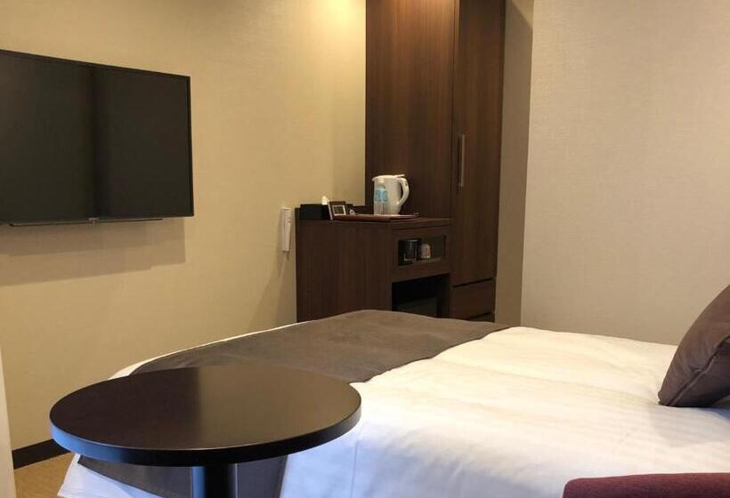 חדר סופריור יחיד, Iwakuni Kokusai Kanko