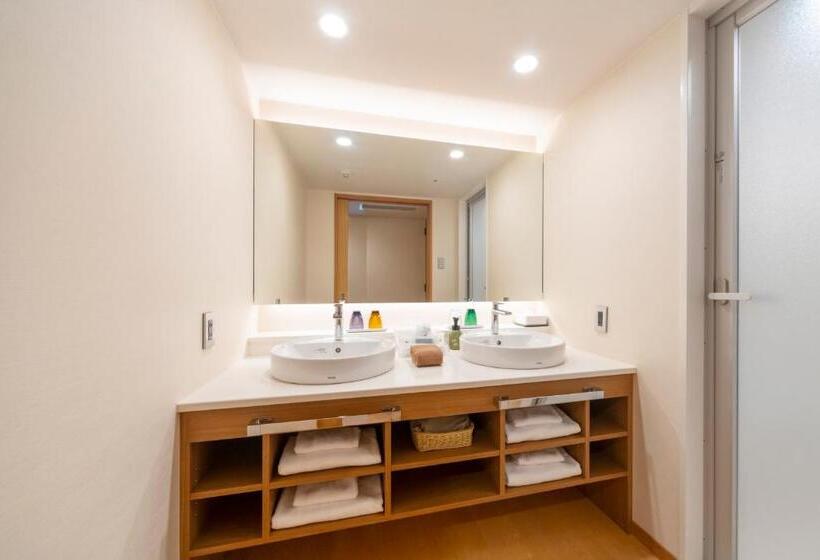 Deluxe room with river view, Kurobe Unazuki Onsen Yamanoha