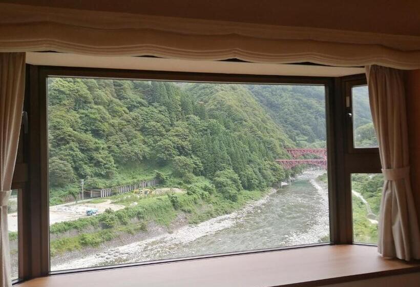 Deluxe room with river view, Kurobe Unazuki Onsen Yamanoha