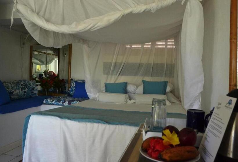 اتاق استاندارد با چشمانداز باغ, Mockingbird Hill