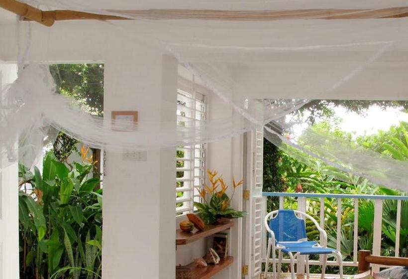 اتاق استاندارد با چشمانداز باغ, Mockingbird Hill