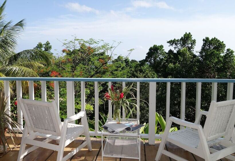 اتاق استاندارد با چشمانداز باغ, Mockingbird Hill