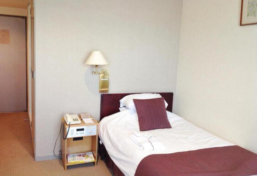חדר סטנדרט יחיד, Okayama Plaza