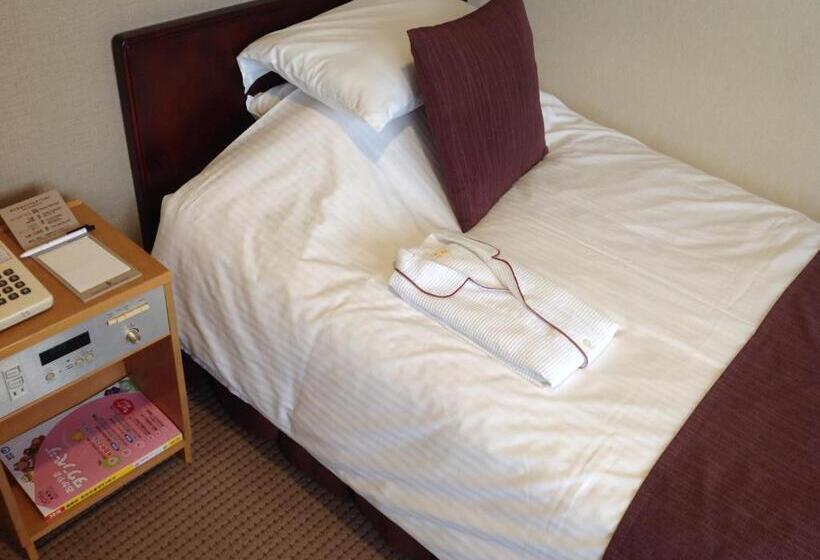 חדר סטנדרט יחיד, Okayama Plaza