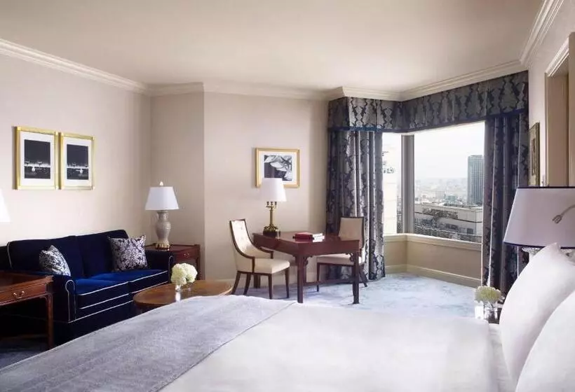 سوییت جونیور کلاب, The Ritzcarlton, Osaka
