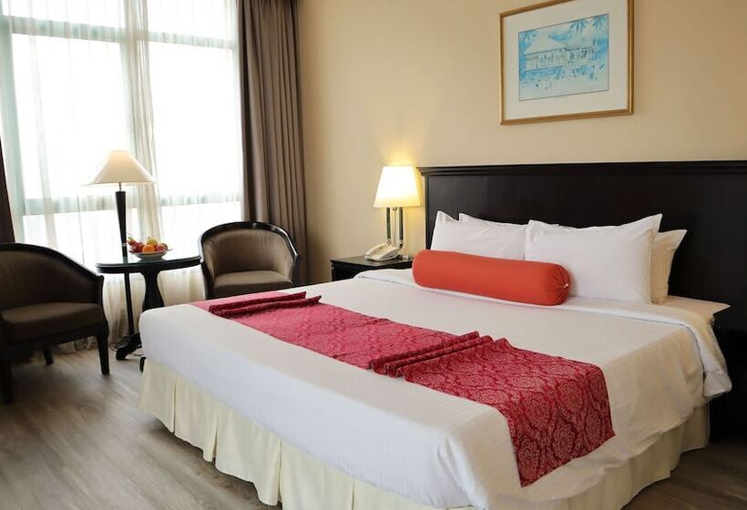 جناح جونيور, Berjaya Penang