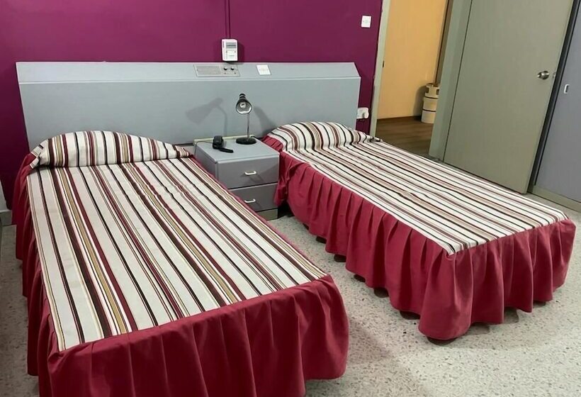 اتاق استاندارد, Roma