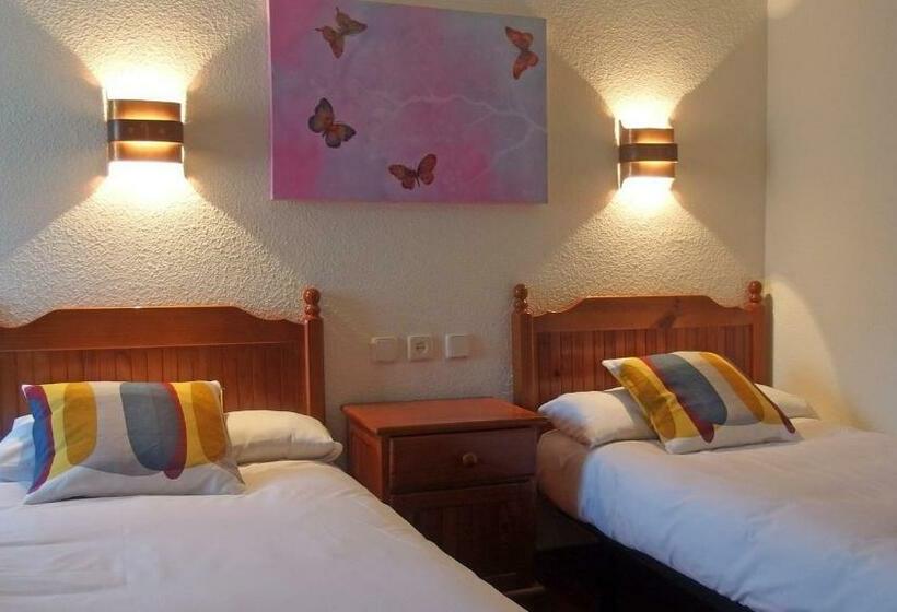 Номер Стандарт, Posada De Roncesvalles