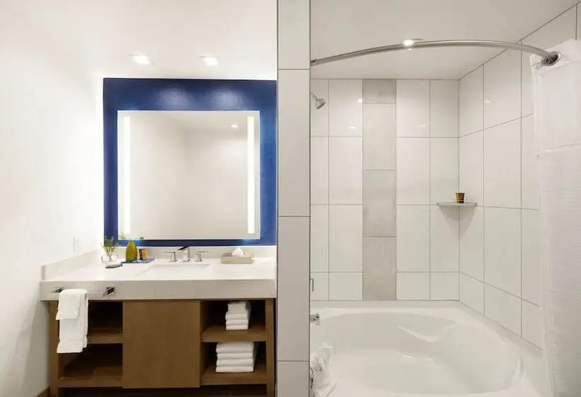 デラックススタジオ, Ayres Hotel San Diego South   Chula Vista