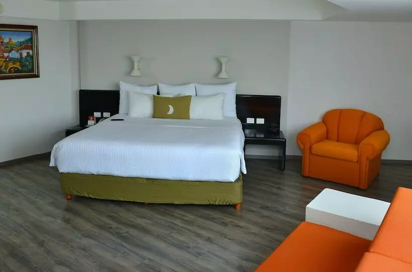スイート, Grand Cantalagua Hotel Morelia, Bw Signature Collection