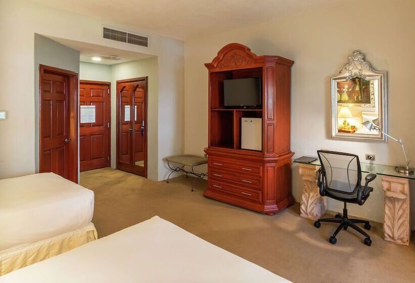 اتاق استاندارد با 2 تخت دوبل, Hilton San Luis Potosi