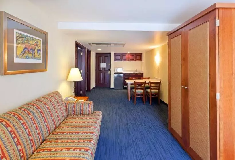 キングサイズベッドのスイートルーム, Holiday Inn Express Oaxaca   Centro Historico, An Ihg