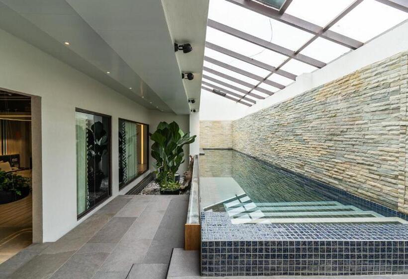 اتاق استاندارد تم دار, Aquarius Motel