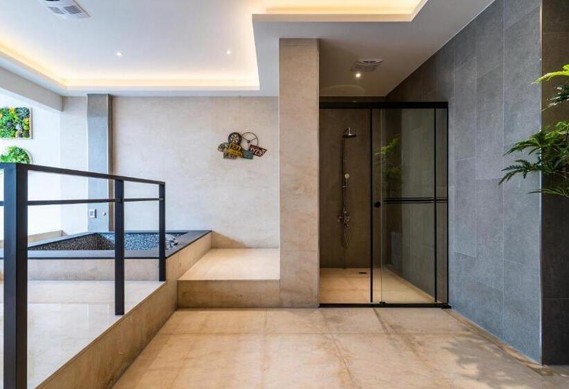 اتاق استاندارد تم دار, Aquarius Motel