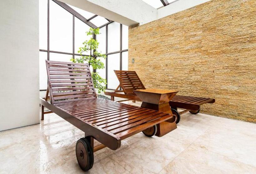 اتاق استاندارد با چشمانداز استخر, Aquarius Motel