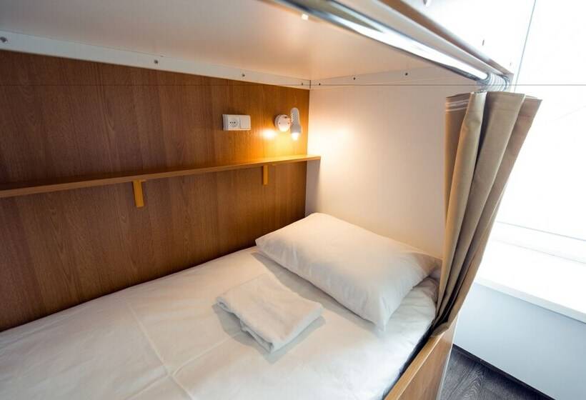 Семейный Номер Совместный Санузел, Makarov Hostel