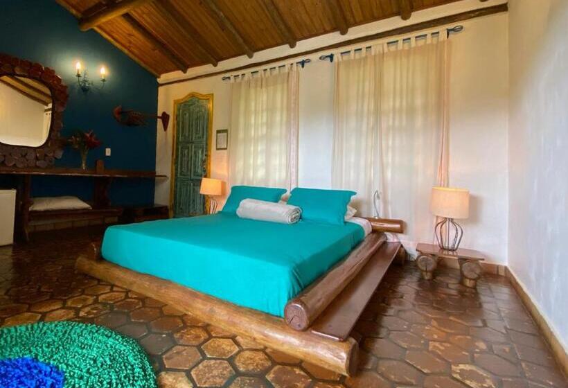 סוויטה נוף לבריכה, Pousada Vila Serrano