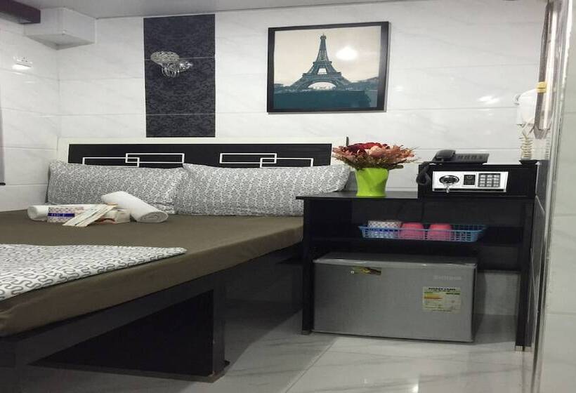 اتاق استاندارد, Skystar Hostel