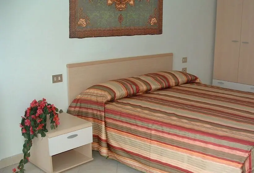 آپارتمان 1 خوابه با بالکن, Residence Tre Ponti