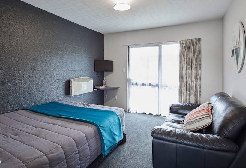 Апартаменты 1 Спальня, Aotea Motel