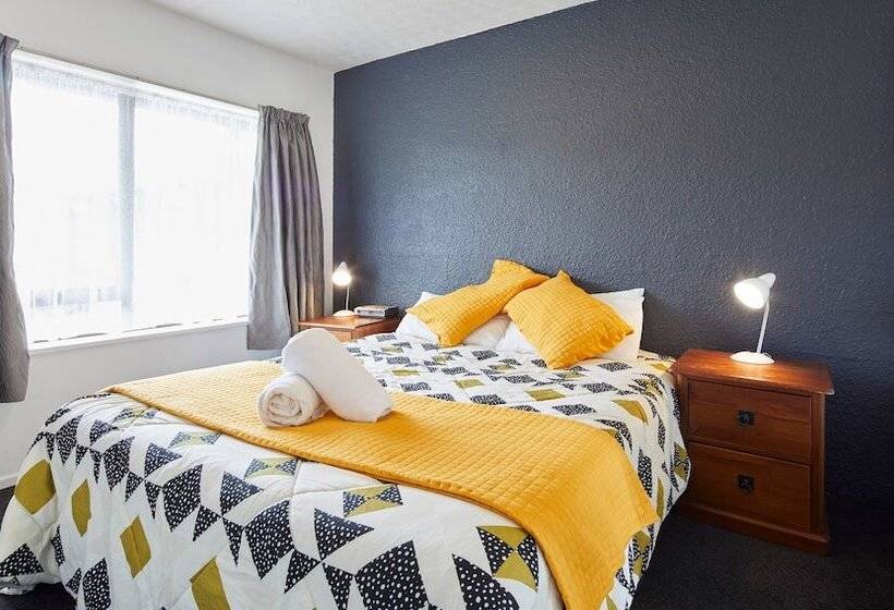 Апартаменты 1 Спальня, Aotea Motel