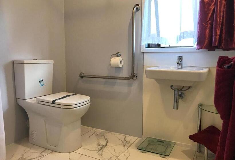 标准间, Grange Motel