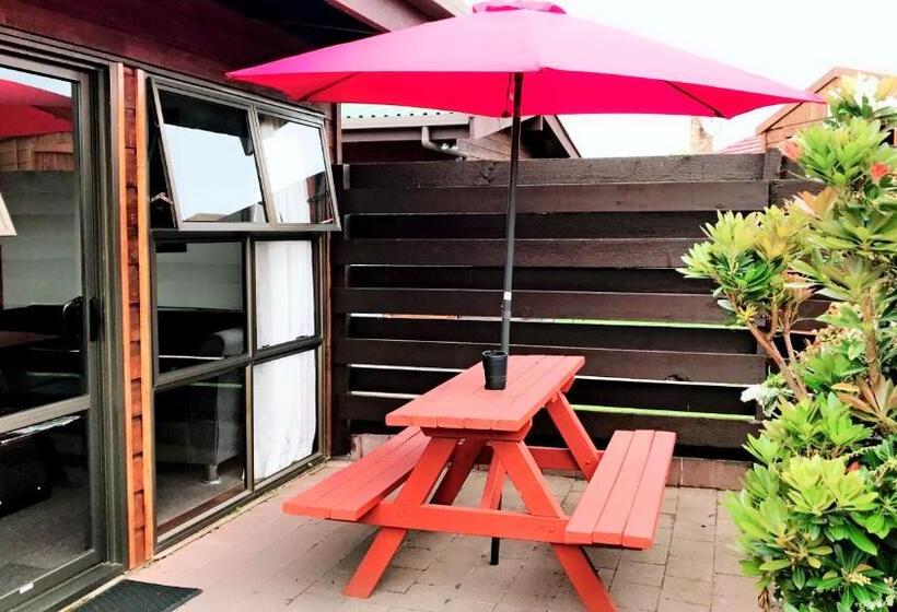 带2个卧室的公寓, Grange Motel