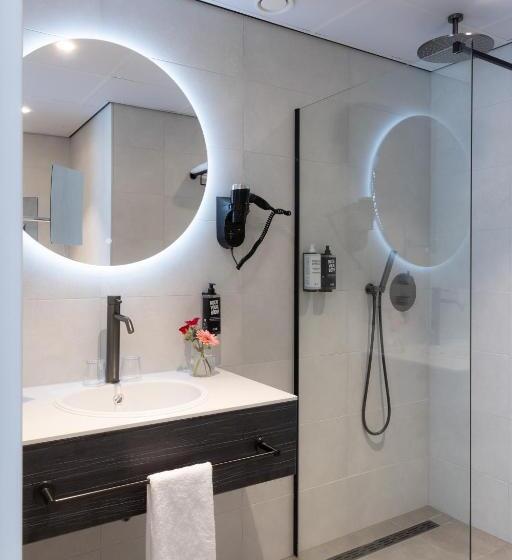 Номер Deluxe с Балконом, Ibis Styles Den Haag Scheveningen